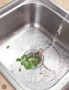 3/1PCS Stainless Steel Kitchen Sink Filter Universal Kitchen Waste Strainer Garbage Food Residue/Hair Catcher Keep Your Bathtub