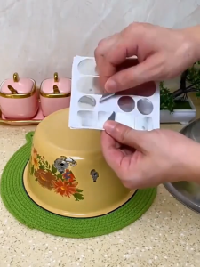 10 Sheets Pot Repair Patch Waterproof Heat Resistant Aluminum Foil Tape for Pot Hole Basin Bucket Pipe Crack Repair