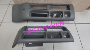 J15S04 DASHBOARD PANEL CENTRE IS NQR NPR66 HICOM 3TON 1TON HICOM 2.8