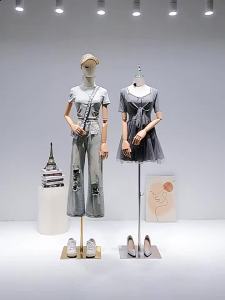 Full-Body Display Mannequin Clothes Hanger