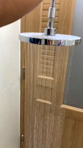 Bát sen tắm đứng tròn 20x20 cm KAG-BS27 đầu sen phun mưa màu inox bóng tia nước mạnh phun đều sử dụng tốt