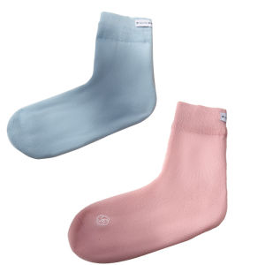 NILIYA | Exfoliating and Moisturizing Foot Mask Socks