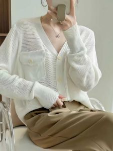 Spring Autumn 2024 V-Neck Color Block Long Sleeve Knitted Sweater Gentle Vintage Fashion Versatile Slimming Open Cardigan