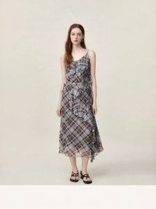 AIVEI | Check Pattern Strap Dress