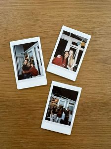 1 Hari Jadi Cetak Foto Polaroid 2R 50 Foto Bahan Glossy 260 Tebal Bisa COD Gratis Ongkir