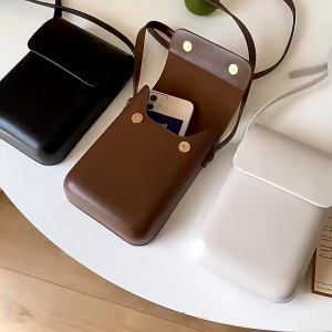 กระเป๋าสะพายข้างใส่มือถือ Mini กระเป๋าสะพายไหล่ กระเป๋าแฟชั่นสะพายไหล่ผู้หญิง หนังPU สไตส์เกาหลี
