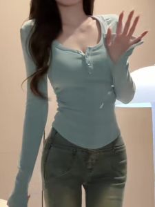 เสื้อยืดคอวีทรงเข้ารูปสีพื้นสำหรับใส่ทำงานฤดูใบไม้ผลิและฤดูใบไม้ร่วงสำหรับผู้หญิง เสื้อเชิ้ตคอวีแขนยาวทรงเข้ารูป