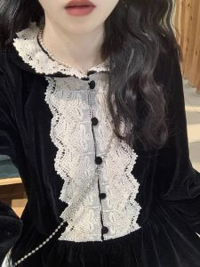 Velvet Long Dress Womens Autumn Winter New Style High-End Hepburn Black Lace Patchwork Doll Collar Gown A-Line Silhouette