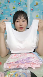 Áo lót lá đúc su bra nữ/bé gái 2 lớp có mút mỏng nhẹ mềm mịn mát áo lót bra học sinh su lạnh 35-45kg