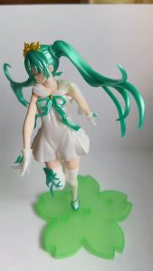 Bandai | 22CM Hatsune Miku Anime 15th Anniversary White Dress Angel Model Toy Sakura Base Gift Collection Aciton Figure PVC Boxed
