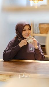 Tulus Signature Ribia Dress: Desain Gamis Terbaru & Motif Polos Busui Friendly