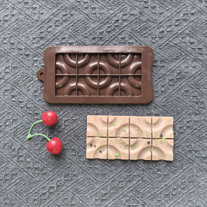 1pc Full board (circle) shaped DIY non stick baking mold used for decorating cookies chocolates candies and cakes