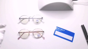 แว่นสายตาสั้น/สายตาปกติ ทรงหยดน้ำ เลนส์กรองแสงบลู+เลนส์เปลี่ยนสีAUTO รุ่น907(เลนส์เปลี่ยนสี)