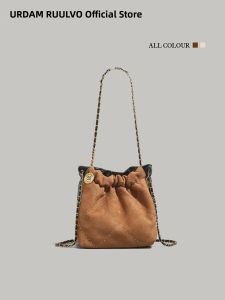 URCDN RDALVO | Matte Vintage Chain and Stud Quilted Crossbody and Shoulder Bag