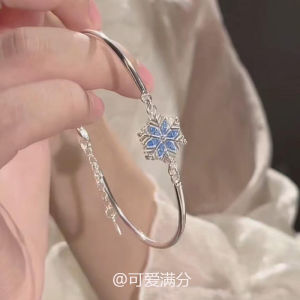 Blue Diamond Snowflake Bracelet Elegant Cold Tone Christmas Gift for Women Simple Style Fashion Jewelry Hand Accessory