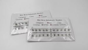 PIORPOY 20Pcs/Pack Dental Orthodontic Brackets Metal Braces For Teeth Mini Metal Standard Roth MBT Slot 0.022 Hooks 345 