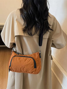 Casual Outdoor Sports Dumpling Bag Crossbody Bag Large Capacity Lightweight Single Shoulder Bag Fashionable Korean Style