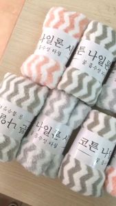 Khăn mặt xuất Hàn - Loại lông mềm mịn