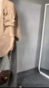 Gaudy Linen Shirt Atasan Kemeja Wanita Oversize Basic Lengan Panjang LD 120 cm