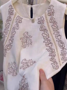 WANGGONGZHU | Elegant Retro Linen Sleeveless Vest Women Summer Thin New Design Sense Lazy Embroidery Top Loose Fit Commute Style Pure Color
