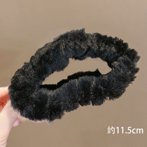 Large Size Plush Hair Claw Clip Womens Autumn Winter Fashion Sensation Shark Mouth Cloud Shape Hair Accessories