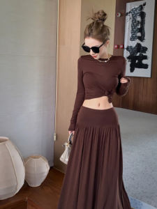 2023 Mới Mùa Thu Bộ Áo Thun Nữ Tay Dài Và Cao Cấp Nửa Váy Chất Liệu Cotton Phong Cách Retro 2 Bộ