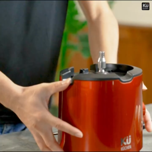 KU Küchen Slow Juicer - 10 - Maximum Juice Extraction - 5-Year Motor Warranty - KU1206