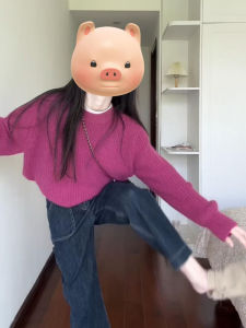 เสื้อสเวตเตอร์ถักสีชมพูมินิมอลสไตล์เกาหลีสำหรับผู้หญิงในฤดูใบไม้ร่วงและฤดูหนาว เสื้อคลุมกันหนาวแบบสวมหัวแขนยาวคอตั้ง