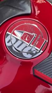 For Ducati Panigale V4 V4 S V4 SP 2018-2021 Motorcycle Stickers Anti-slip Tank Pad Knee Pads Side Sticker Fuel Protective Tank