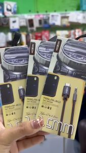 ORIGINAL MOXOM MX-AX22 TYPE-C TO AUX 3.5m