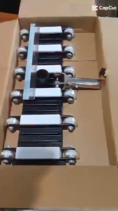 Flexible Vacuum Head 22/19" for Commercial Swimming Pools with Urethane Wheels Telescopic pole sold separately