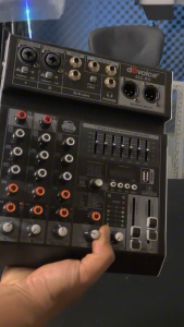 MIXER DBVOICE 402RV 402 RV 4CH DB VOICE GARANSI ORIGINAL