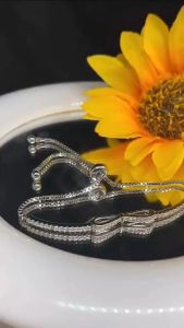 TINO TINO Gelang Serut Pita U134 Permata Zirkonia Adjustable Gelang Serut Wanita Bracelet