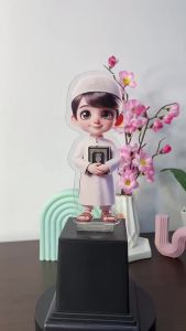 Piala Akrilik Wisuda Anak Bahan Akrilik Plus Tatakan dengan tema Wisuda Manasik & Pramuka