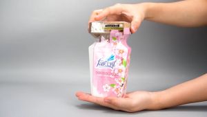 Hộp tỏa hương khử mùi thanh lọc không khí Farcent hương dịu nhẹ 300ml cho bếp phòng khách nhà tắm toilet tủ quần áo