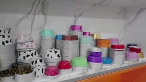 ขายส่งกล่องอาหารอลูมิเนียมฟอยล์แบบใช้แล้วทิ้งสำหรับสายการบิน   กล่องพาสต้าปีกไก่ทนความร้อน   กล่องอาหารกลางวันรูปเครื่องบินพร้อมฝาอลูมิเนียม