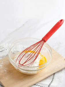 kochblume | Manual Mixing Silicone Whisk Home Baking Tool