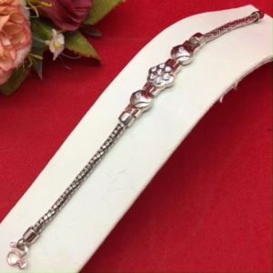 สร้อยข้อมือโรเดียมฝังพลอย ความยาว 7 นิ้ว ชุบโรเดียม งานแฟชั่น ใส่ได้ทุกโอกาส ใส่อาบน้ำได้ ใส่ในชีวิตประจำวันได้