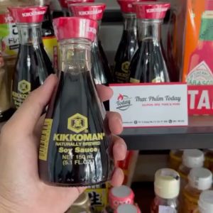 Nước tương Kikkoman chai thủy tinh 150ML | Hương vị truyền thống Nhật Bản dùng được cho nhiều món ăn Gia Vị Tẩm Ướp Và Nước Chấm Sử Dụng Cho Món Chiên Xào Nướng Nước Tương Gluten Free - Lazada
