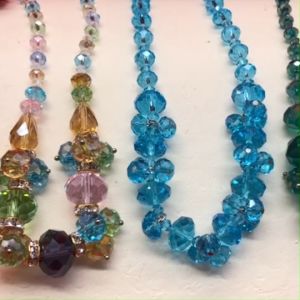 สร้อยคอคริสตัลโมดาร์กลมเเบน ตะขอก้ามปู กระดุม ยาว 17 นิ้ว งานสวย ใส่ออกงานได้ ใส่ในชีวิตประจำวันได้ พร้อมส่ง