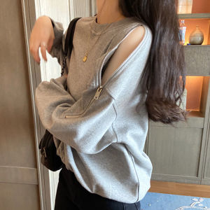 เสื้อสเวตเตอร์คอวีแขนยาวสีเทาสไตล์เกาหลีสำหรับผู้หญิง ทรงหลวม ดีไซน์เก๋ไก๋ แฟชั่นฤดูใบไม้ร่วง เสื้อคลุมแบบสวมหัว