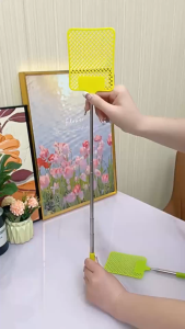 SK-C1359 Raket Lalat Teleskopik Plastik Batang Besi Bisa Panjang Pemukul Serangga Anti Slip Tepokan