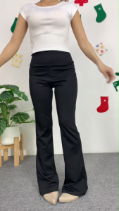 ชุดเซ็ต เสื้อแขนสั้นคอกลม + กางเกงบาน