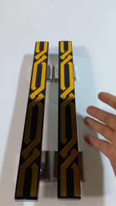 Handle Tarikan Pegangan Gagang Pintu Rumah Pilihan Panjang 33cm, 45cm, dan 60cm - Set Kunci Untuk Pintu Depan dan Kamar Model Kupu Tarung Pilihan Isi Handle Saja 2 Buah, Handle + Kunci 2 Buah, dan 4 Buah