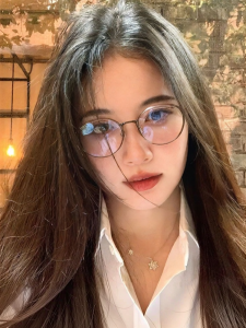 AIKENI | High Myopia Ultra-light Small Frame Titanium Eyeglasses