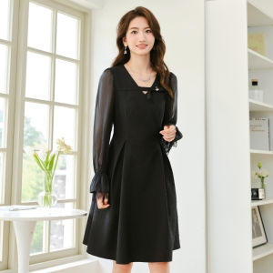 Yigue | Design Fashion Petite Waist-Band Black Dress with Bow
