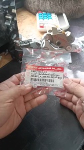 ชุดอุปกรณ์ตั้งไฟหน้า หลีดโซนิค/ชุดน็อตอุปกรณ์ตั้งไฟ WAVE/DREAM/CLICK/SONIC/GIORNO/LEAD/ZOOMER-X (3ชิ้น) น๊อตตั้งโคมไฟหน้า เกรดศูนย์