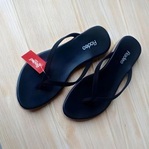 Sandal wanita selop fladeo simple dan elegant kekinian 2024