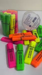 HHC ปากกาเน้นข้อความ HL-757 สีนีออน สีส้ม สีเหลือง สีเขียว สีชมพู ปากกาไฮไลท์