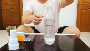 เครื่องทำน้ำโซดา พกพา เครื่องทำโซดา Soda Maker 1 ลิตร ใช้งานง่าย สำหรับการพกพา